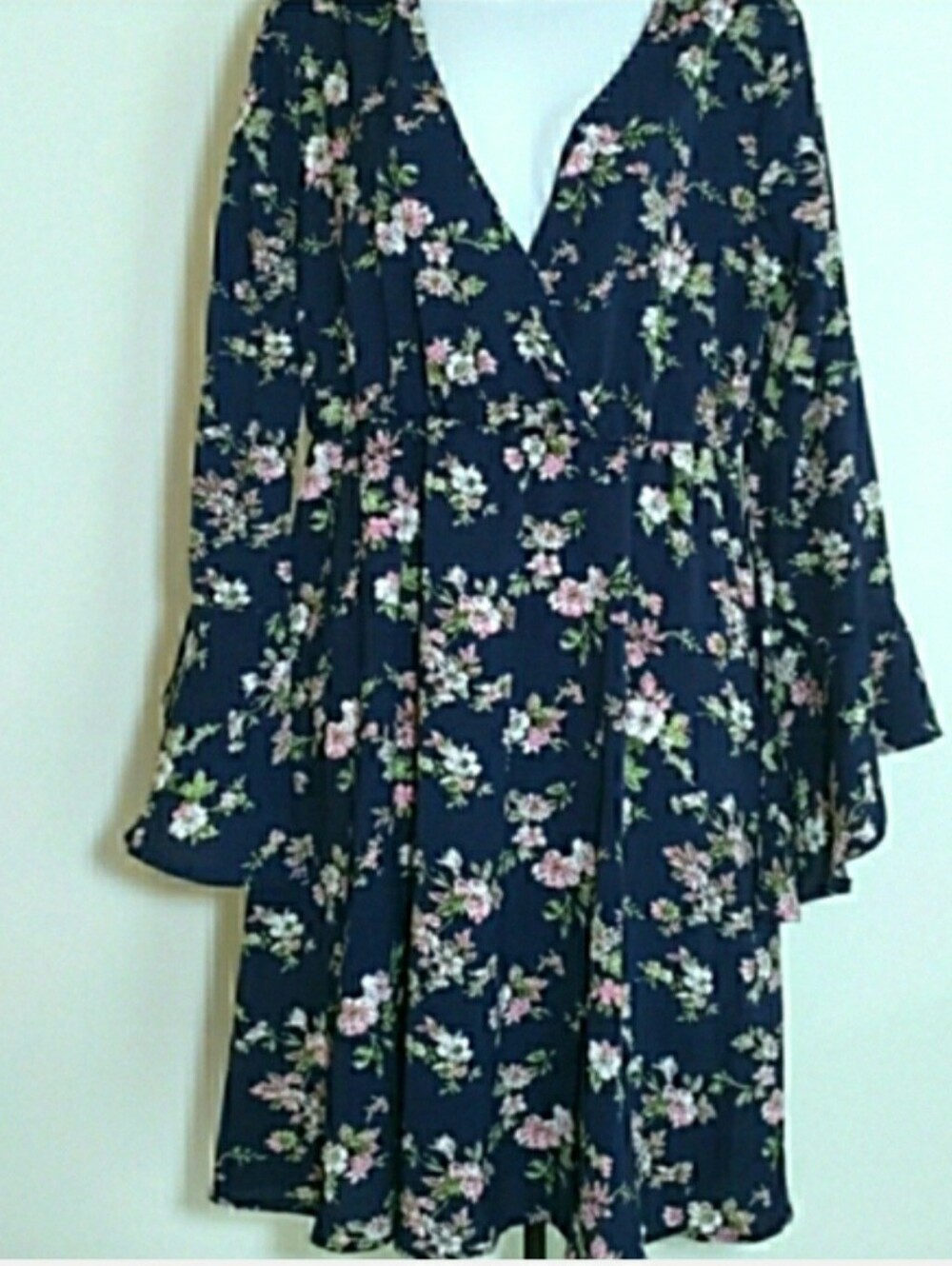 Vintage Cottagecore Floral Bell Sleeve Midi Dress